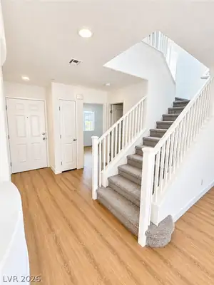4131 North Lamont Street, Las Vegas, NV 89115 