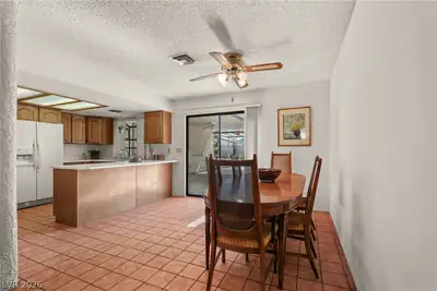 5601 Paseo Recallo Court, Las Vegas, NV 89108 Dining Area