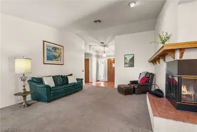 5601 Paseo Recallo Court, Las Vegas, NV 89108 Living Room