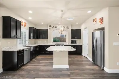 8226 Dover Canyon Court, Las Vegas, NV 89139 Kitchen