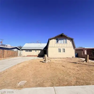 5216 Doe Avenue, Las Vegas