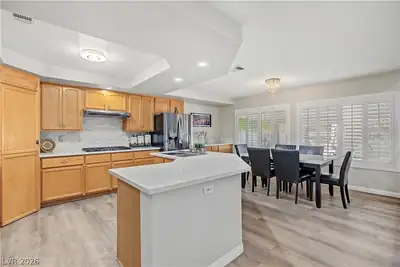 3713 Treasure Bluff Court, Las Vegas, NV 89129 Kitchen