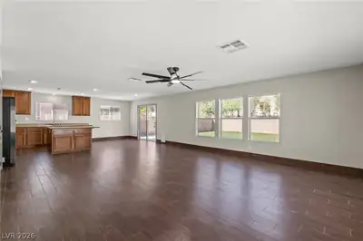 3112 Gannon Ridge Avenue, North Las Vegas, NV 89081 Living Room