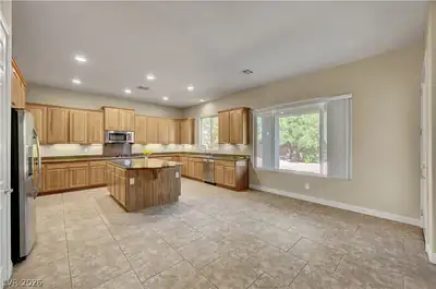 7286 Mount Kearsarge Street, Las Vegas, NV 89131 Kitchen