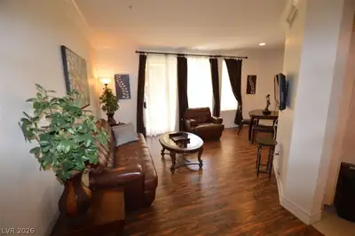 230 East Flamingo Road 129, Las Vegas, NV 89169 