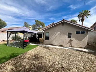 15 Rue des Champs, Henderson, NV 89074 Back of Structure