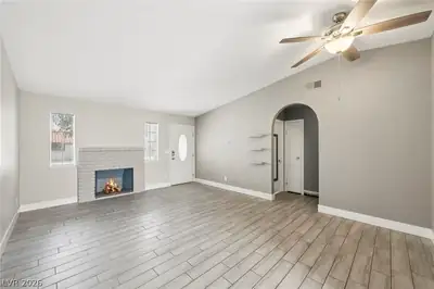 1612 Joshua Tree Court, Las Vegas, NV 89108 Living Room