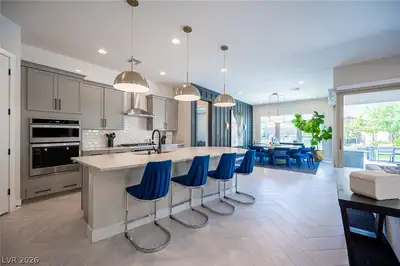 3013 Sierra Juniper Court, Las Vegas, NV 89138 Kitchen