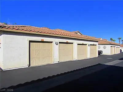 50 Aura De Blanco Street 14102, Henderson, NV 89074 Garage