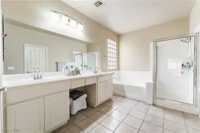 1951 Parma Avenue, Las Vegas, NV 89123 Primary Bathroom