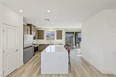 1501 Little Penguin Street, Las Vegas, NV 89138 Kitchen