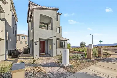 1501 Little Penguin Street, Las Vegas