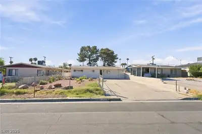 1908 Cedar Avenue, Las Vegas