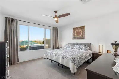 6424 Belgrossa Bend Street, Las Vegas, NV 89166 Bedroom