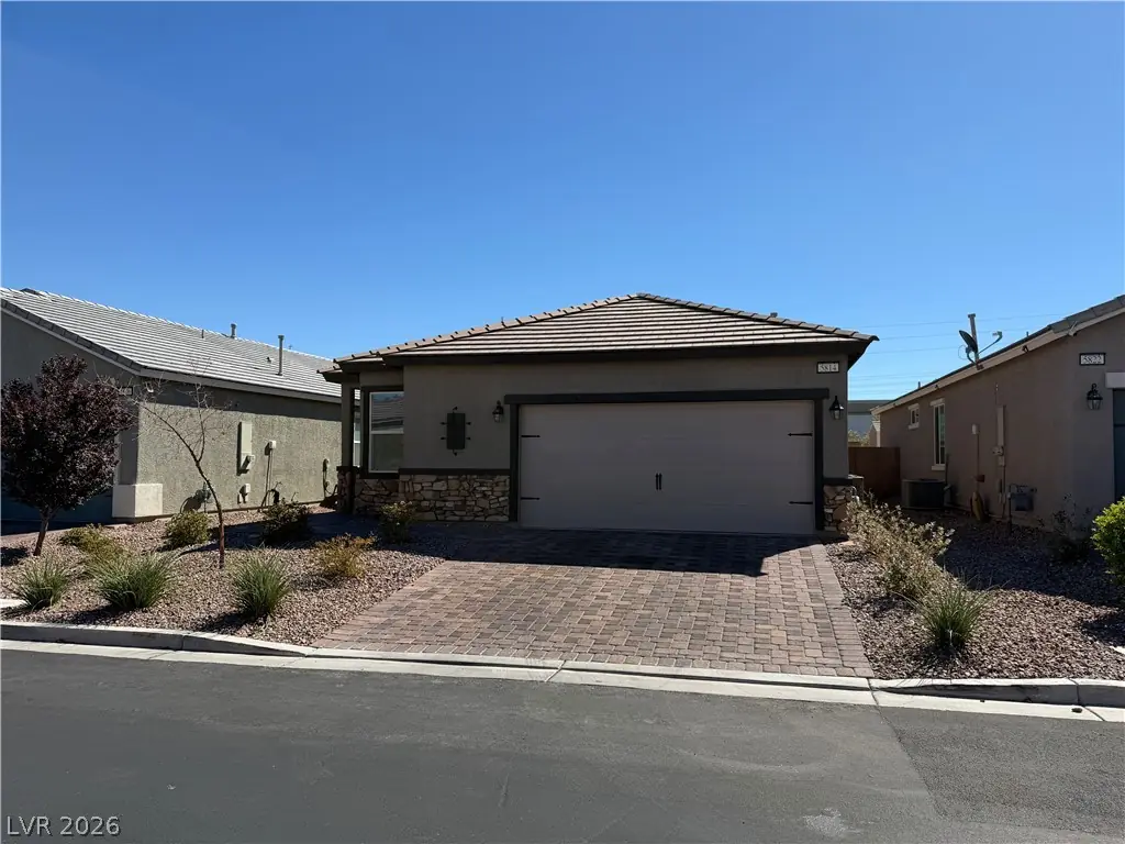 5814 Steinbeck Valley Street, Las Vegas, NV 89113