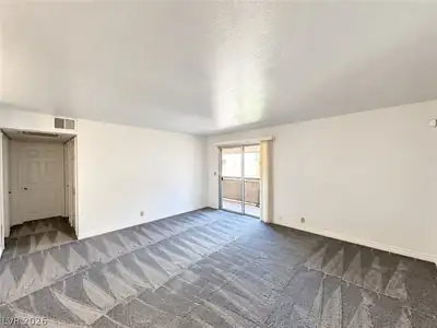 4340 SANDY RIVER Drive 84, Las Vegas, NV 89103 Living Room