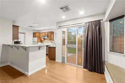 1821 Derbyshire Drive, Las Vegas, NV 89117 Kitchen