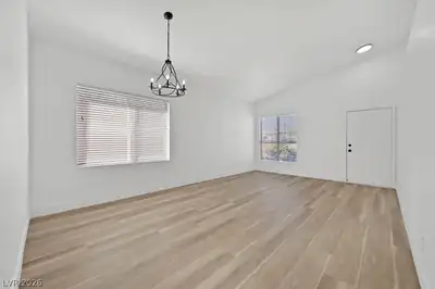 8433 Sea Glen Drive, Las Vegas, NV 89128 Living Room