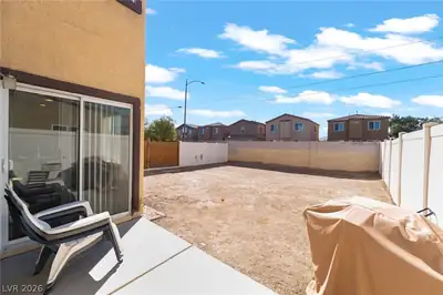 6275 Felicitas Avenue, Las Vegas, NV 89122 Yard