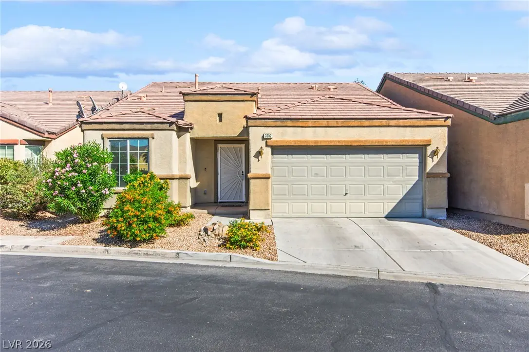 3352 Kaniksu Court, Las Vegas, NV 89122