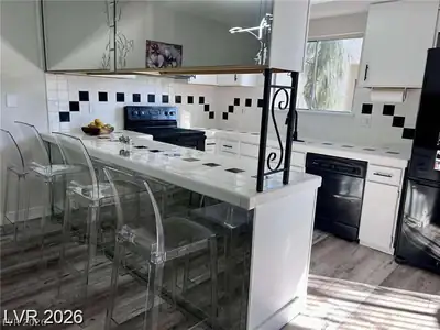 3221 Jericho Street D, Las Vegas, NV 89102 Kitchen