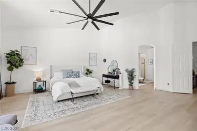 5686 San Florentine Avenue, Las Vegas, NV 89141 Primary Bedroom