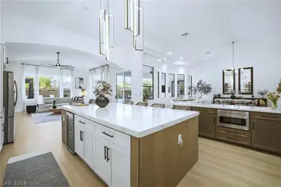 5686 San Florentine Avenue, Las Vegas, NV 89141 Kitchen