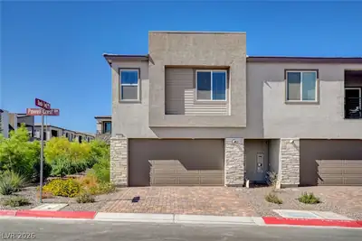 377 Powell Crest Drive, Henderson, NV 89015 Front of Structure