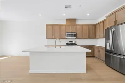 4269 Park Edge Court, Las Vegas, NV 89141 