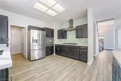 252 Canyon Spirit Drive, Henderson, NV 89012 Kitchen
