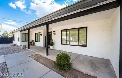 3021 Woods Drive, Las Vegas, NV 89108 Front of Structure