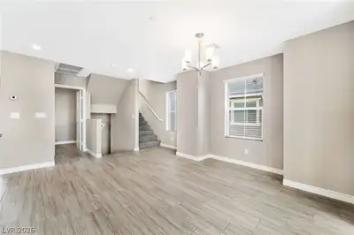 811 North Water Street, Henderson, NV 89015 Living Room