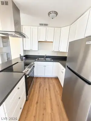 803 North Major Avenue 3, Henderson, NV 89015 Kitchen