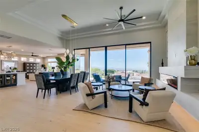 2532 Faiss Drive, Las Vegas, NV 89134 Living Room
