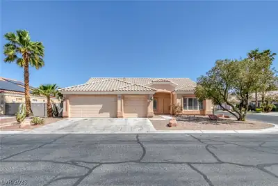 5808 Spinnaker Reach Avenue, Las Vegas, NV 89130 Front of Structure