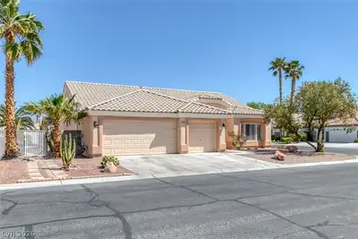 5808 Spinnaker Reach Avenue, Las Vegas, NV 89130 Front of Structure