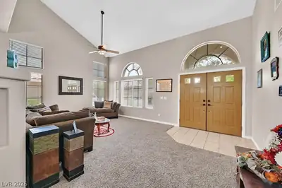 3905 Larkcrest Street, Las Vegas, NV 89129 Living Room