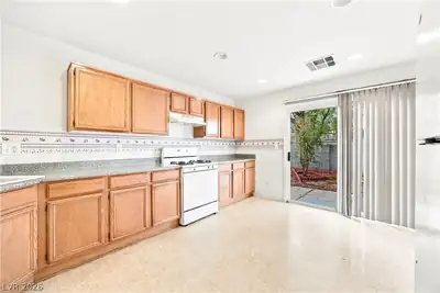 5516 Madigan Court, Las Vegas, NV 89118 Kitchen