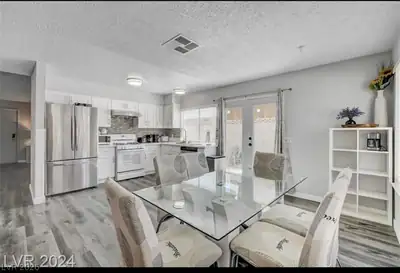 6450 Hummingbird Lane, Las Vegas, NV 89103 Dining Area