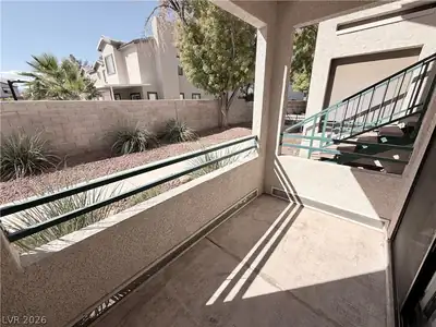 5211 Lindell Road 106, Las Vegas, NV 89118 Patio