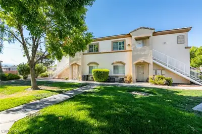3400 Cabana Drive 2004, Las Vegas, NV 89122 