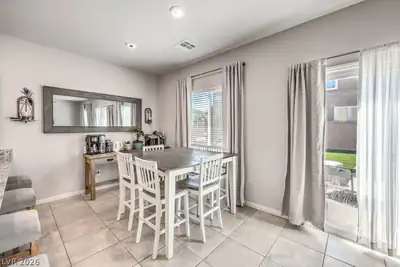 7223 Glimmer Point Street, North Las Vegas, NV 89084 Dining Area