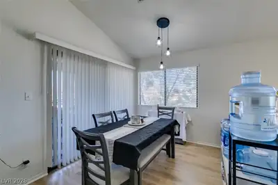 5016 South Rainbow Boulevard 202, Las Vegas, NV 89118 Dining Area