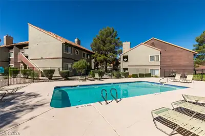 5016 South Rainbow Boulevard 202, Las Vegas, NV 89118 Pool