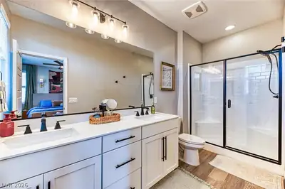 718 Cottonwood Hill Place, Henderson, NV 89011 Primary Bathroom