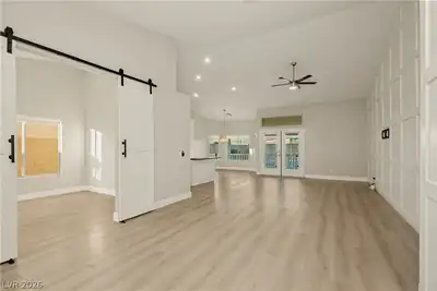 952 Wild West Drive, Henderson, NV 89002 
