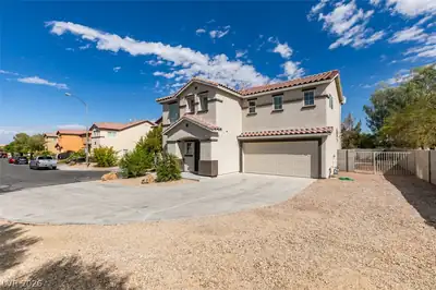 9892 Gold Pan Court, Las Vegas, NV 89183 