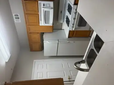 7103 South Durango Drive 106, Las Vegas, NV 89113 