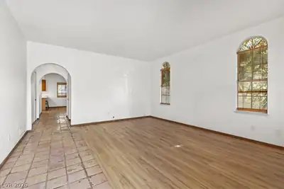 7220 Richmond Heights Drive, Las Vegas, NV 89128 Living Room