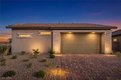 894 Heritage Bend Drive, Las Vegas, NV 89138 Front of Structure